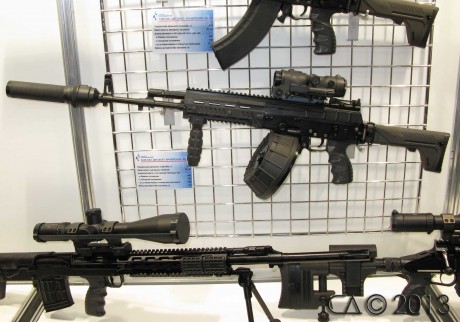 Se le supone que hasta el 2050 tenemos kalaka para rato...

El nuevo, el AK-12, tira en todos lo calibres 10