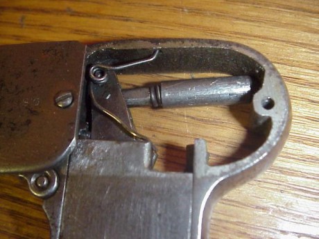 Hace unos días encontré por casualidad en una web extranjera un arma a la venta que hacía muchos años 161