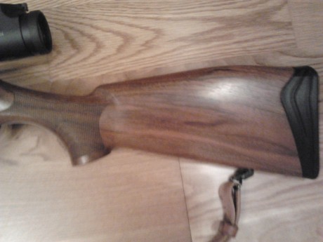 Aquí os dejo una foto de mi Benelli Argo cal.30-06 o como le digo yo cariñosamente, la plomera de jabalíes. 80