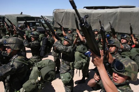 Combate urbano en toda regla...
Daños colaterales seguros...
Bajas propias, a saber...

No es mejor usar 60