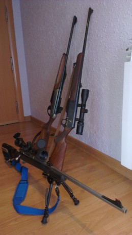 Aquí os dejo una foto de mi Benelli Argo cal.30-06 o como le digo yo cariñosamente, la plomera de jabalíes. 130