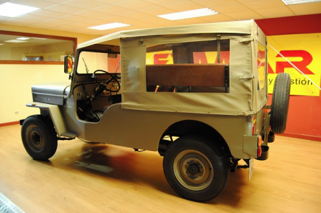 Hola a todos

Pongo a la venta este Jeep Viasa CJ6 (el modelo largo) con motor Perkins y restauración 01