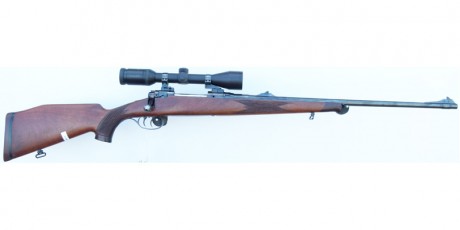 Buenas 
Necesito de vuestra experiencia. Tengo pensado adquirir un rifle 270w o 7x64 para rececho (solo 40