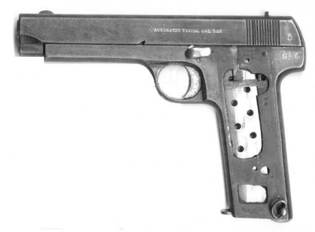 Hace unos días encontré por casualidad en una web extranjera un arma a la venta que hacía muchos años 00