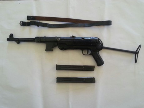 Un amigo me ha preguntado el valor aproximado de este arma (inutilizada). Asi que espero vuestra ayuda, 01
