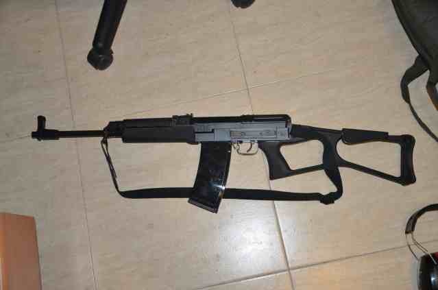 Saludos
Recientemente en algunas armerias de este pais se puede adquirir este modelo el Semopal Vz 58 160