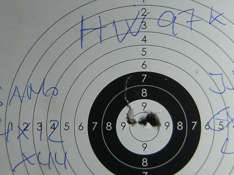 Muy buenas compañeros , de una vez por todas estoy aprendiendo a sacar tripas de mis carabinas , la hw97 100