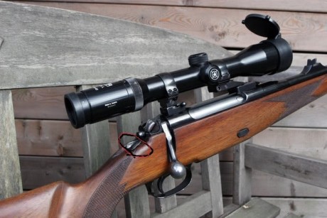 Hola compañeros. Recientemente mi suegro se ha agenciado un mauser modelo 77 y megustaria saber si alguien 100