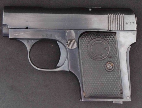 Hace unos días encontré por casualidad en una web extranjera un arma a la venta que hacía muchos años 140