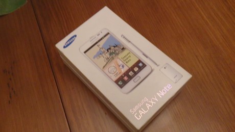 Hola a todos,

Pongo a la venta este prácticamente nuevo Samsung Galaxy Note I  con las siguientes características:

Pantalla 01