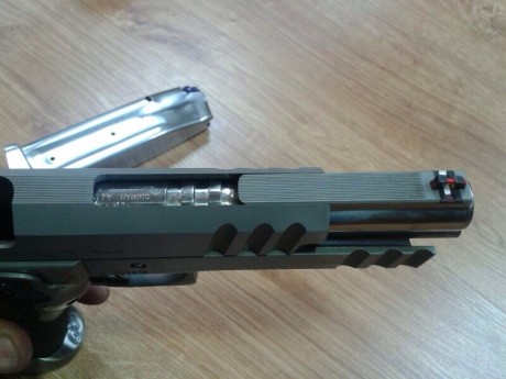 Abro este Hilo para que colguemos nuestras armas de IPSC, para que babeemos constantemente y veamos mejoras 170