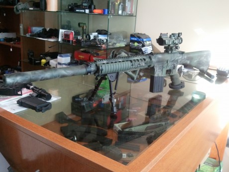 Hola!
Estoy mirando para comprarme un Sniper de airsoft, llevo ya mucho tiempo tirando con carabinas de 100