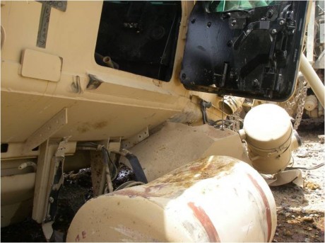 Aquí tenéis estas espectaculares imágenes de un vehículo MRAP del ejército americano en Afganistán que 11