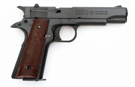 Hace unos días encontré por casualidad en una web extranjera un arma a la venta que hacía muchos años 142
