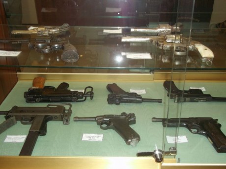 Hoy inauguran el nuevo Museo del Ejército de Toledo y estará abierto al público a partir  de mañana.

El 41