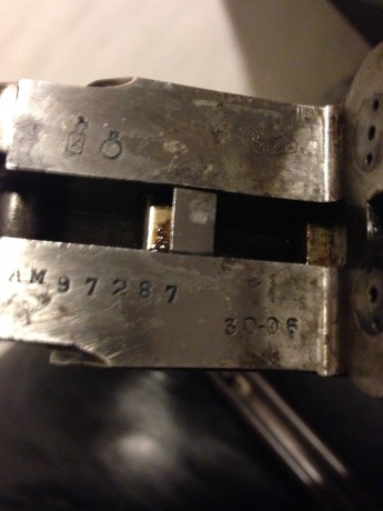 Saludos compañeros,

Como comenté en la presentación, heredé unas armas de mi abuelo de las cuales he 120