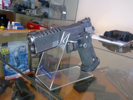 Abro este Hilo para que colguemos nuestras armas de IPSC, para que babeemos constantemente y veamos mejoras 70