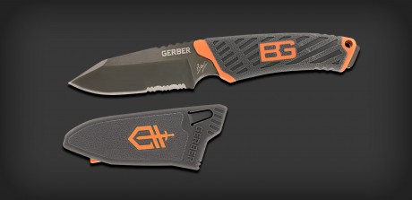 Hola a todos .
Estoy buscando un cuchillo estilo al de Bear Grylls, pero el que tiene la funda super compacta.
Me 00