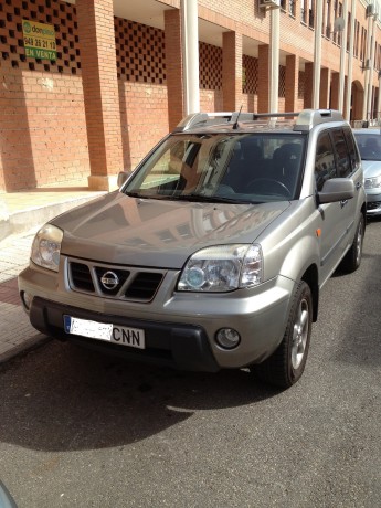 En perfecto estado, año 2002, versión Outdoor con luces de techo etc. 150.000km, ruedas nuevas...


 5.900€ 02