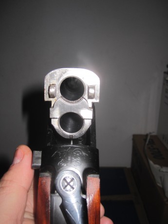 Buenas tardes

Tengo una escopeta, superpuesta calibre 20, marca F.S. (francisco Sarriugarte), que precio 30