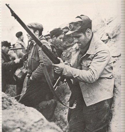 Hace unos días encontré por casualidad en una web extranjera un arma a la venta que hacía muchos años 121