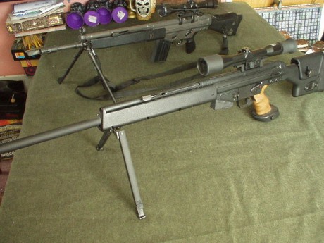 llevo tiempo esperando a ver si algun dia españa volviese a desarrollar un nuevo fusil para nuestras tropas 80
