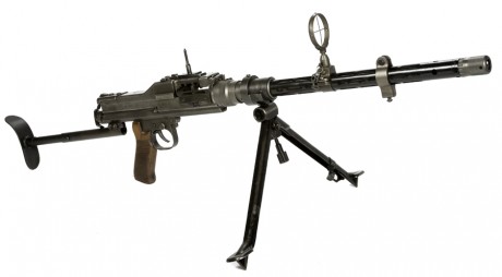 Hace unos días encontré por casualidad en una web extranjera un arma a la venta que hacía muchos años 32