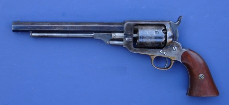 Hace unos días encontré por casualidad en una web extranjera un arma a la venta que hacía muchos años 51