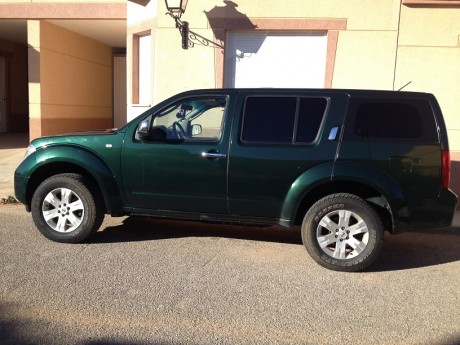 Hola a tod@s
Pongo en venta mi Nissan Pathfinder XE 2.5 DCi de 7 plazas.
El coche es del año 2007 y tiene 31