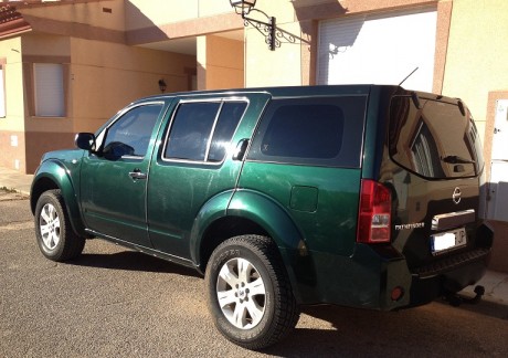 Hola a tod@s
Pongo en venta mi Nissan Pathfinder XE 2.5 DCi de 7 plazas.
El coche es del año 2007 y tiene 30