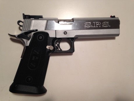 Abro este Hilo para que colguemos nuestras armas de IPSC, para que babeemos constantemente y veamos mejoras 140