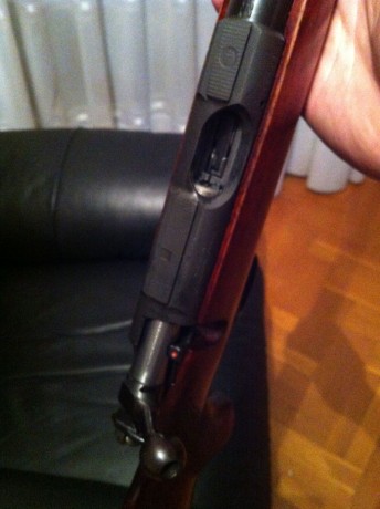 Hola!

Recientemente he adquirido una carabina Brno E2 de segunda mano (marcada 85) y me gustaría ponerle 32