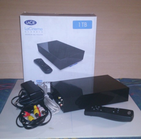 Disco duro reproductor LACIE LaCinema Classic. Capacidad 1 TB. Conexiones USB 2. 0 (Compatible 1. 1), 00
