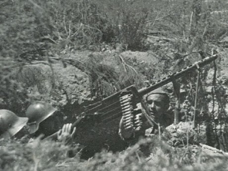 Hace unos días encontré por casualidad en una web extranjera un arma a la venta que hacía muchos años 140