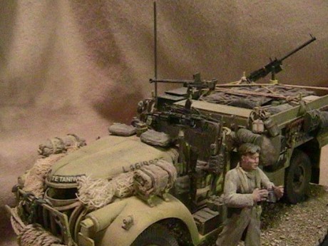 segun tengo entendido el MOE (Rabasa) tiene una docena (mas o menos) de estos "LRDG"....
 moeq4.jpg 10