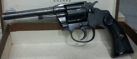 Hola, mi nombre es Rubén (Argentina), quería saber si alguien puede darme información sobre un revolver 02