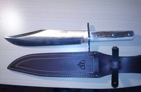 Hola me han traído los Reyes Magos , unos días antes pues son algo impacientes  :mrgreen:  un Bowie de 02