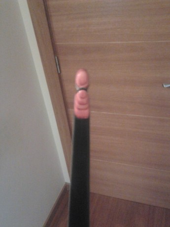 se vende arco long bow de 30 libras con carcaj y flechas de aluminio con pluma natural   el arco esta 01