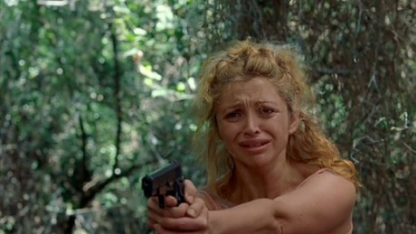 Compañeros,

En vista de las ganas de algunos (Elcafe, Wilcow, Vrakk, etc) por adivinar armas de películas 100