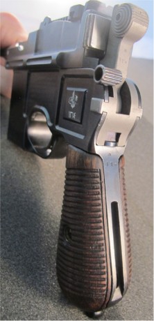 Hace unos días encontré por casualidad en una web extranjera un arma a la venta que hacía muchos años 150