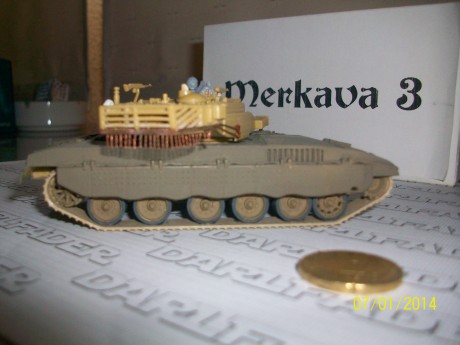 Quiero hacer la maqueta en 1/35 del M548 Slufae y necesito alguna imagen donde se vea la parte trasera.
Gracias 141