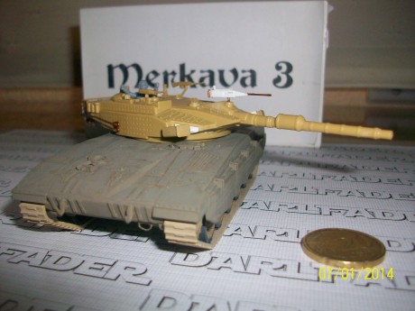 Quiero hacer la maqueta en 1/35 del M548 Slufae y necesito alguna imagen donde se vea la parte trasera.
Gracias 140