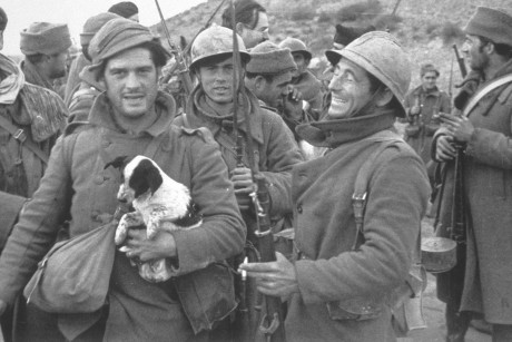 Hace unos días encontré por casualidad en una web extranjera un arma a la venta que hacía muchos años 150