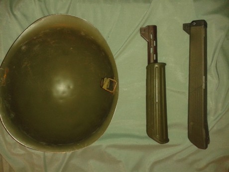 Vendo 2 guardamanos para CETME L y LC, el recto y y el redondo, ambos se venden en 60 euros,(regalo casco 01
