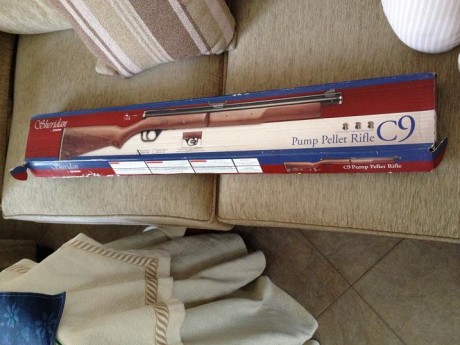 Vendo Sheridan de bombeo del calibre 5mm (.20)
Está nueva salvo por un poco de pintura que ha saltado 02