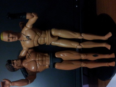 hola . tras pasar por un infierno en  el frente  ,  en manos de un sobrino , mis action y power man han 00