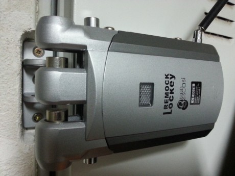 :| :| Hola

Vendo cerradura electrónica con 3 mandos a Distancia. Fácil colocación. Muy segura. Porque 01