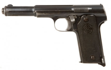 Hace unos días encontré por casualidad en una web extranjera un arma a la venta que hacía muchos años 102