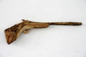 Aprovechando las cosas que nos da la naturaleza y con alguna dosis de imaginación e ingenio, estas piezas 02