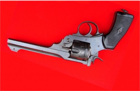 Hace unos días encontré por casualidad en una web extranjera un arma a la venta que hacía muchos años 170
